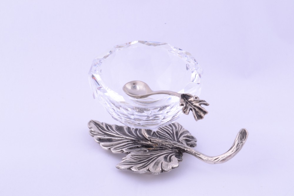 Obiecte  argint masiv solnita cu cristal si lingurita