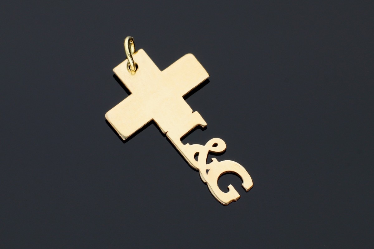 Bijuterii personalizate din aur - Cruciulita aur 14K cu orice nume la comanda